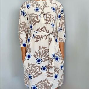 DVF size 2 White & Blue Dress